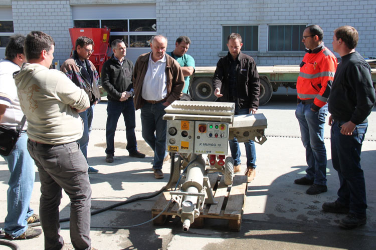 Bohrgerätekurs der STUTZ AG im Werkhof Hatswil