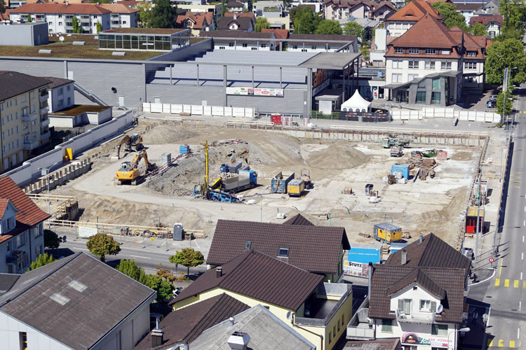 Aushubarbeiten der STUTZ AG für den Neubau der Migros in Amriswil<br>